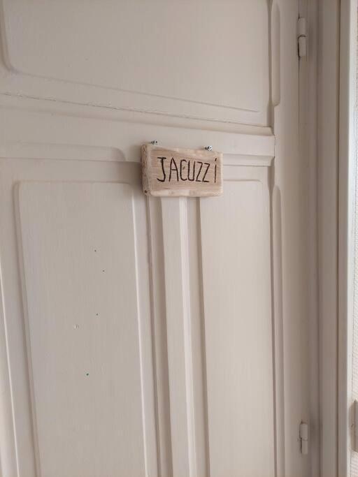 Gite D'Exception 13 Couchages Avec Jacuzzi Et Sauna Chalons en Champagne Bagian luar foto